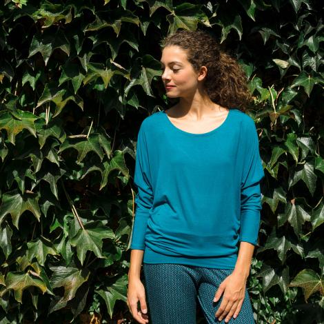 TOP JAPO LISO  M/L  -varios colores-
