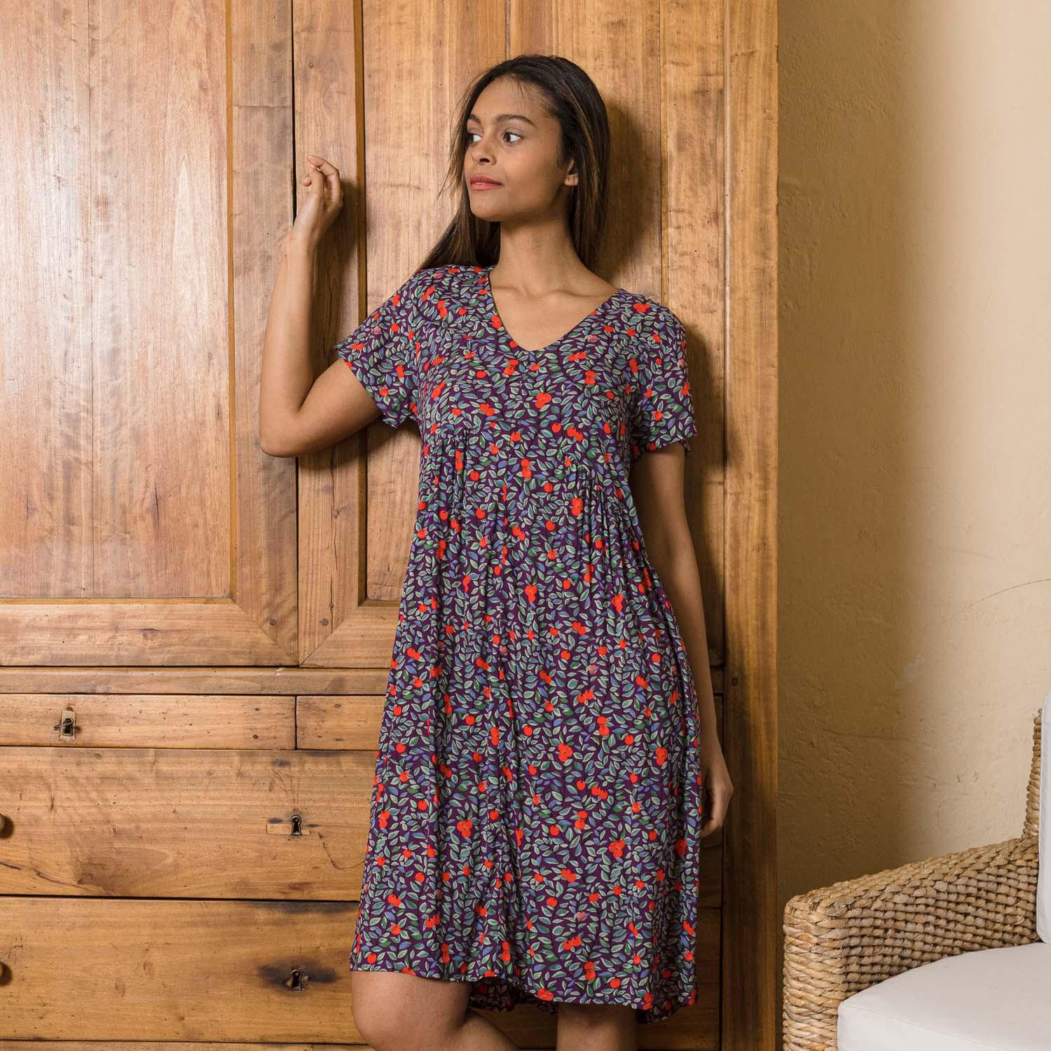 Vestido CHILLY Fruit morado