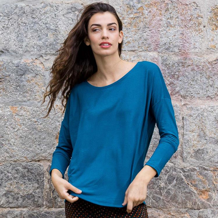 TOP ESTHER LISO M.LARGA