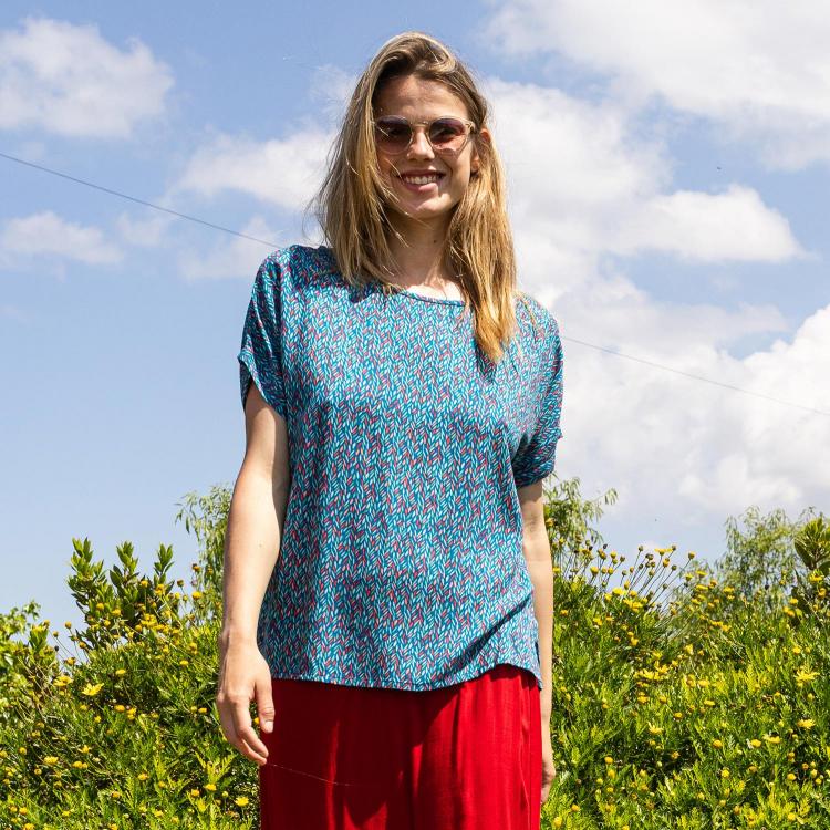 TOP LESLY mital blue